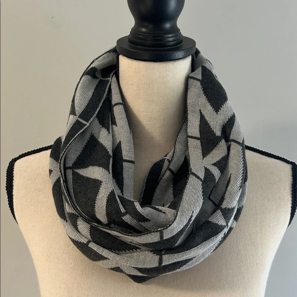 Michael Kors Infinity Logo Scarf
